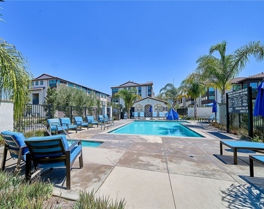 10526 Triple Crown Lane - Photo Thumbnail 28