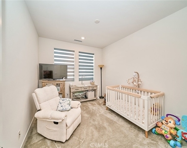 10526 Triple Crown Lane - Photo Thumbnail 18