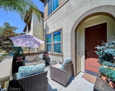 10526 Triple Crown Lane - Photo Thumbnail 26