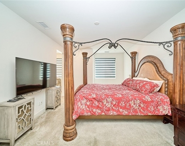 10526 Triple Crown Lane - Photo Thumbnail 9