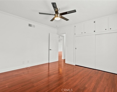 23036 Burbank - Photo Thumbnail 28