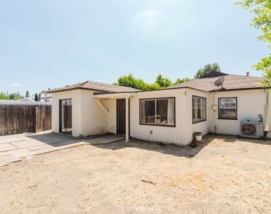 9652 Rincon Avenue - Photo Thumbnail 18