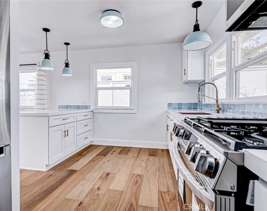 106 Beryl Street - Photo Thumbnail 11