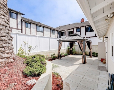 106 Beryl Street - Photo Thumbnail 19