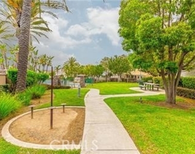 1019 Autumn Leaf Court - Photo Thumbnail 31