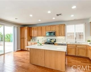 1019 Autumn Leaf Court - Photo Thumbnail 2