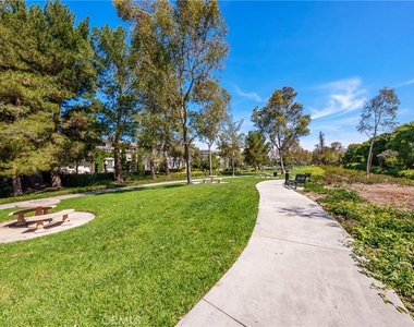 140 Talmadge - Photo Thumbnail 36
