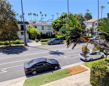 1019 6th Street - Photo Thumbnail 16