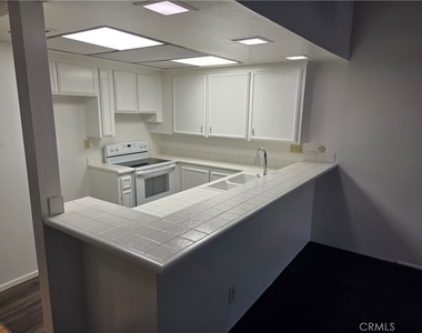 2755 Quail Ridge Circle - Photo Thumbnail 4