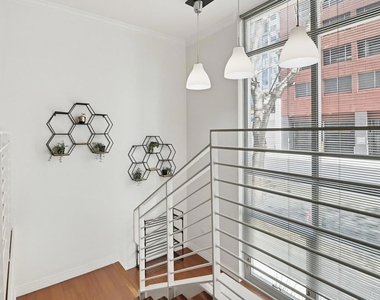 425 W Beech St - Photo Thumbnail 11