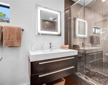 5308 Marina Pacifica S - Photo Thumbnail 27