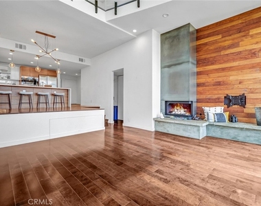 5308 Marina Pacifica S - Photo Thumbnail 14