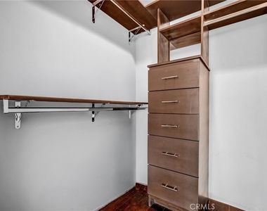 5308 Marina Pacifica S - Photo Thumbnail 26