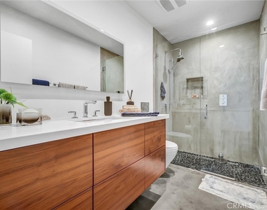 5308 Marina Pacifica S - Photo Thumbnail 18
