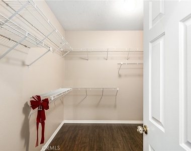 2550 Reynolds Drive - Photo Thumbnail 23