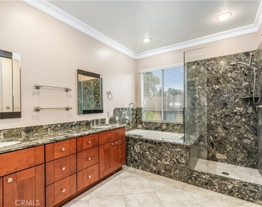 2550 Reynolds Drive - Photo Thumbnail 22