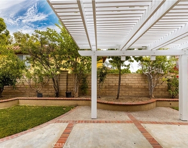 2550 Reynolds Drive - Photo Thumbnail 29