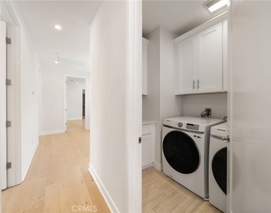2573 Elden Ave - Photo Thumbnail 18