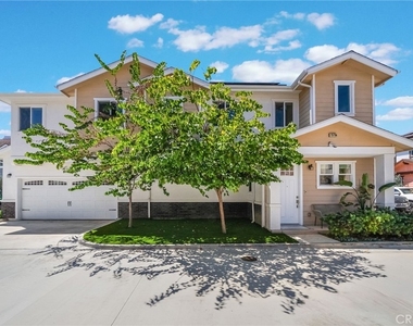 2573 Elden Ave - Photo Thumbnail 1