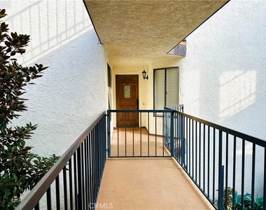 3525 Lebon Drive - Photo Thumbnail 4