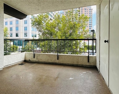 3525 Lebon Drive - Photo Thumbnail 19