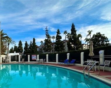 3525 Lebon Drive - Photo Thumbnail 21
