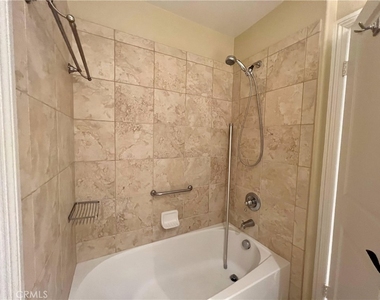 3974 E Callaway Drive - Photo Thumbnail 14