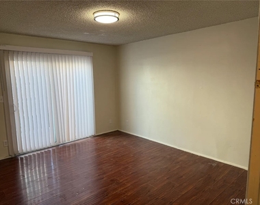 1328 Randy St - Photo Thumbnail 15