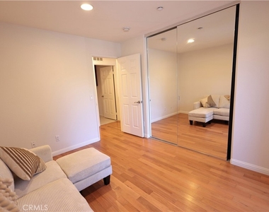 7331 Shelby Pl Apt 102 - Photo Thumbnail 22