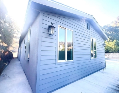 317 N Shamrock - Photo Thumbnail 5