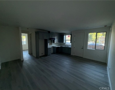 317 N Shamrock - Photo Thumbnail 6