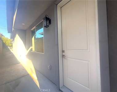 317 N Shamrock - Photo Thumbnail 4