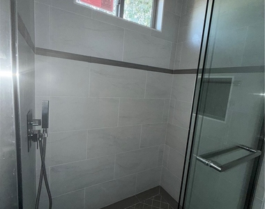 317 N Shamrock - Photo Thumbnail 9