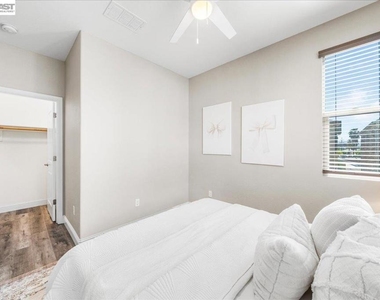 2707 Hollingbury - Photo Thumbnail 29