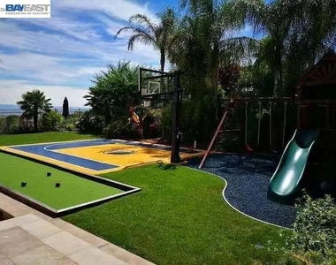 3511 Country Club Pl - Photo Thumbnail 14