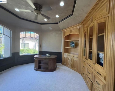 3511 Country Club Pl - Photo Thumbnail 21