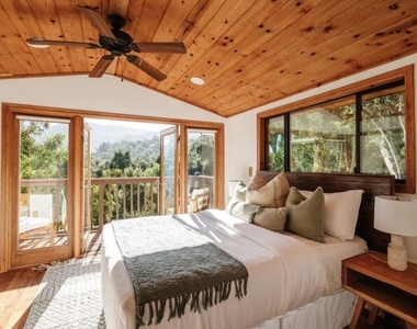 517 Canon View Trail - Photo Thumbnail 12