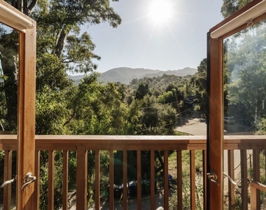 517 Canon View Trail - Photo Thumbnail 13