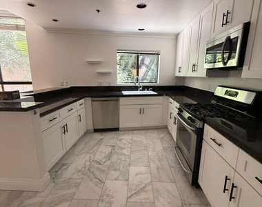 1238 S Holt Avenue - Photo Thumbnail 19