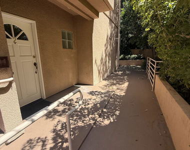 1238 S Holt Avenue - Photo Thumbnail 38