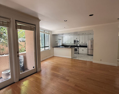 1238 S Holt Avenue - Photo Thumbnail 7