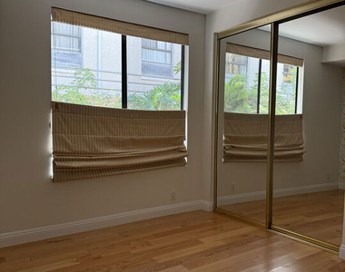 1238 S Holt Avenue - Photo Thumbnail 4