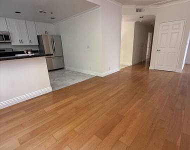 1238 S Holt Avenue - Photo Thumbnail 24