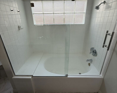 1238 S Holt Avenue - Photo Thumbnail 34