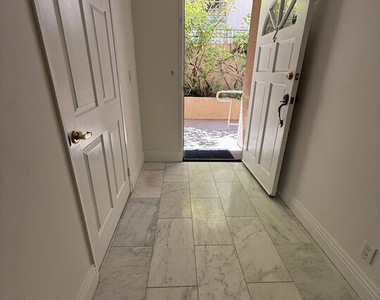 1238 S Holt Avenue - Photo Thumbnail 36