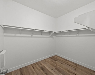 15769 Agave Avenue - Photo Thumbnail 22