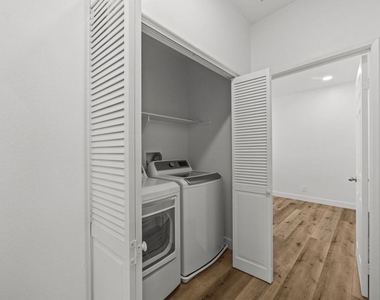 15769 Agave Avenue - Photo Thumbnail 29