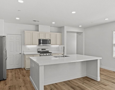 15769 Agave Avenue - Photo Thumbnail 8