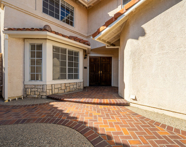 12023 Stone Gate Way - Photo Thumbnail 63