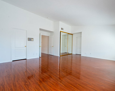12023 Stone Gate Way - Photo Thumbnail 45